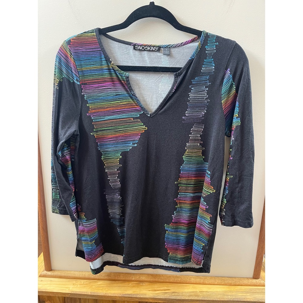 Snoskins Top Womens S Black Rainbow Scribble 3/4 Sleeve V-Neck USA